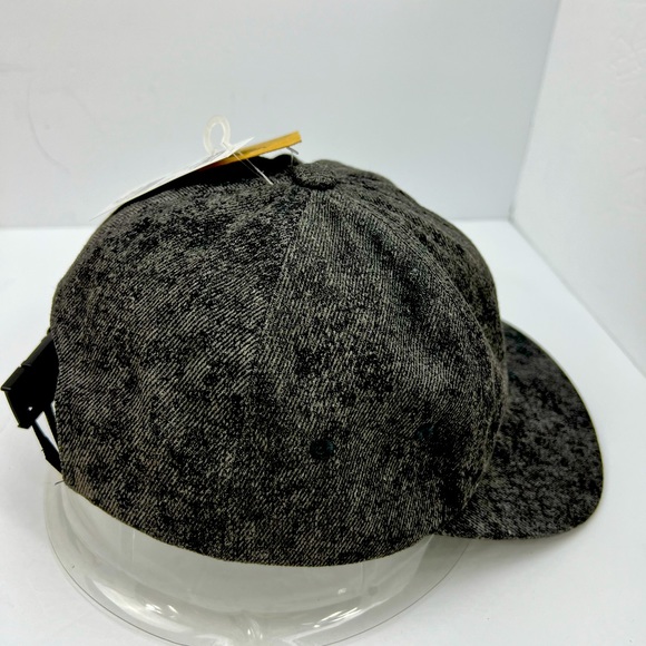 VANS CAP HAT WITH EMBODIED SKATEBOARD LOGO ON THE FRONT, DARK GRAY COLOR,UNISEX - Picture 4 of 10